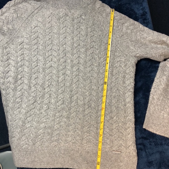 Michael Kors sweater size Large - Picture 13 of 13